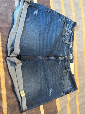 High-Rise Women’s Blue Denim Shorts